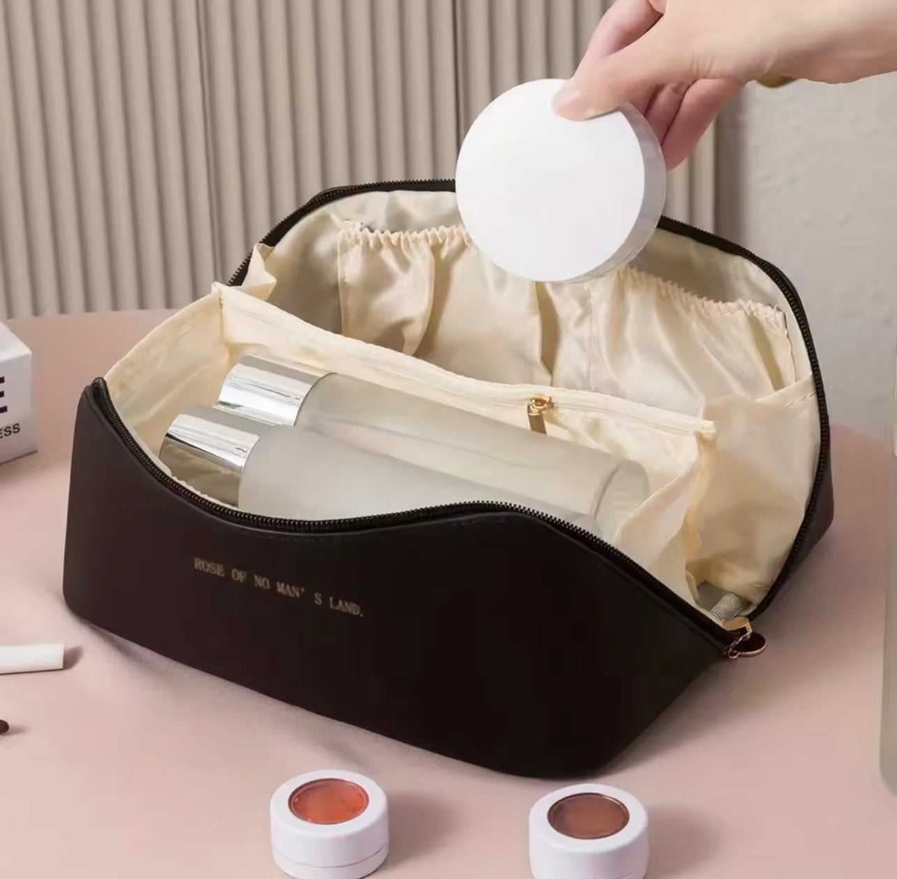 Premium Portable Makeup Organizer -Stylish Multi-Functional Toiletry Case for Travel