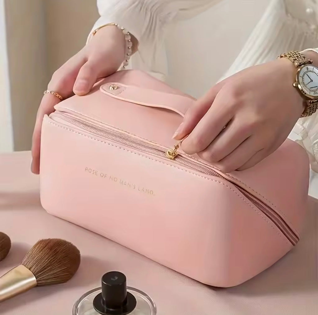 Premium Portable Makeup Organizer -Stylish Multi-Functional Toiletry Case for Travel