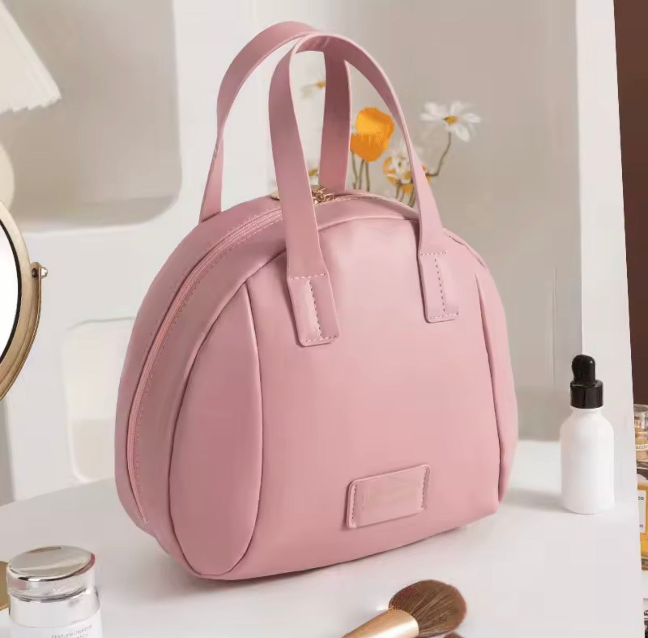 Ins-Style Shell Makeup Bag | Large Capacity Travel Cosmetic & Toiletry Organizer